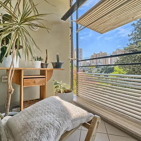 Apartment Bezo1 *