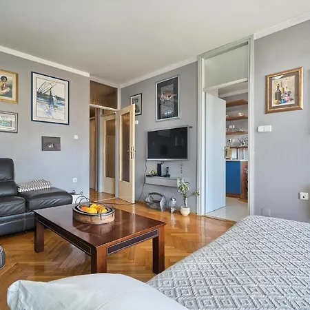 Bezo1 Apartman *